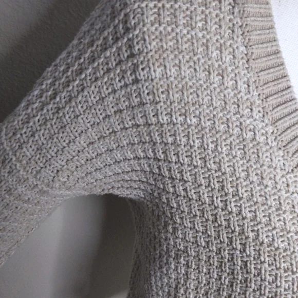 Victoria’s Secret Scoop Neck Neutral Pullover Sweater Oatmeal Beige XS - Picture 5 of 7